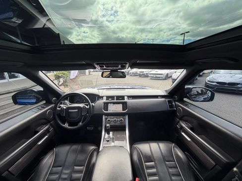Used 2016 Land Rover Range Rover Sport SVR AWD/4WD image 9