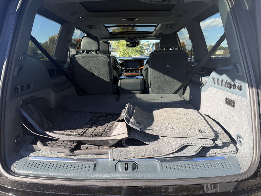 Used 2022 Jeep Grand Wagoneer Series II w/ Convenience Group III AWD/4WD image 20