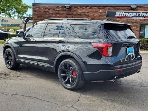 Used 2023 Ford Explorer ST-Line AWD/4WD image 4