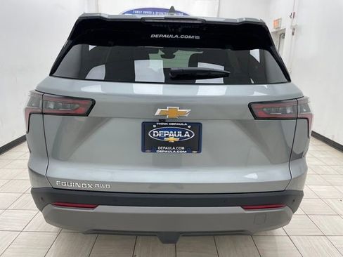 New 2026 Chevrolet Equinox LT w/ Convenience Package II AWD/4WD image 19