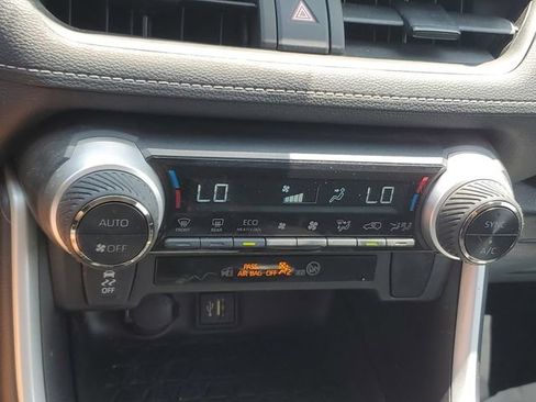 Used 2024 Toyota RAV4 LE AWD/4WD image 23