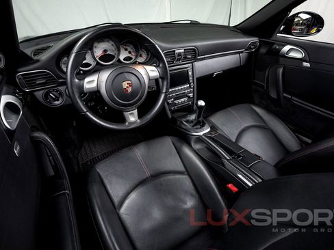 Used 2009 Porsche 911 Carrera S image 27