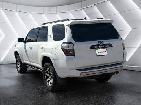 Used 2021 Toyota 4Runner TRD Off-Road Premium w/ Moonroof Package AWD/4WD image 6