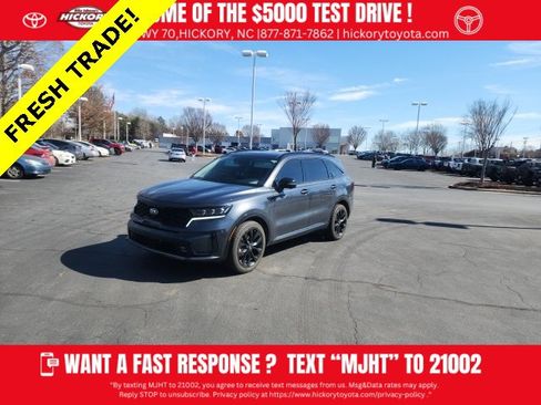 Used 2021 Kia Sorento SX image 1