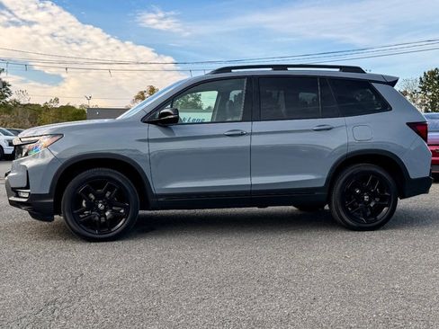 Used 2024 Honda Passport Black Edition image 6