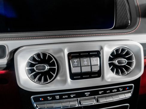 Used 2024 Mercedes-Benz G 63 AMG Squared image 40