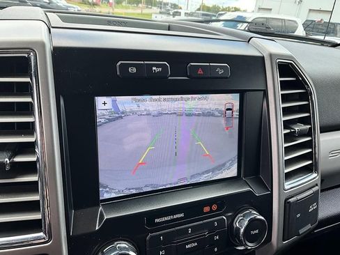Used 2017 Ford F250 Lariat w/ Chrome Package AWD/4WD image 22