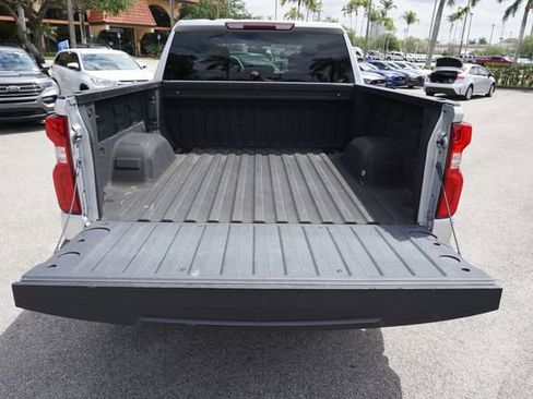 Used 2021 Chevrolet Silverado 1500 RST w/ Z71 Off-Road Package AWD/4WD image 13