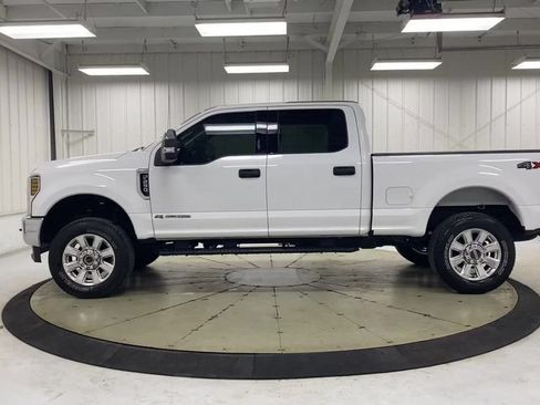 Used 2019 Ford F250 XLT AWD/4WD image 5