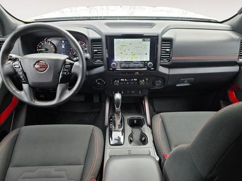 Used 2023 Nissan Frontier PRO-4X w/ Pro Convenience Package AWD/4WD image 17