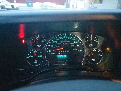 Used 2016 Chevrolet Express 3500 Extended image 11