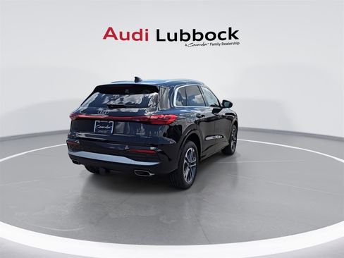 New 2025 Audi Q5 Premium image 8