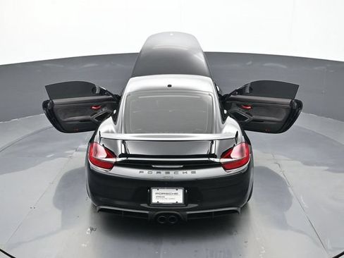 Certified 2016 Porsche Cayman GT4 RWD image 21