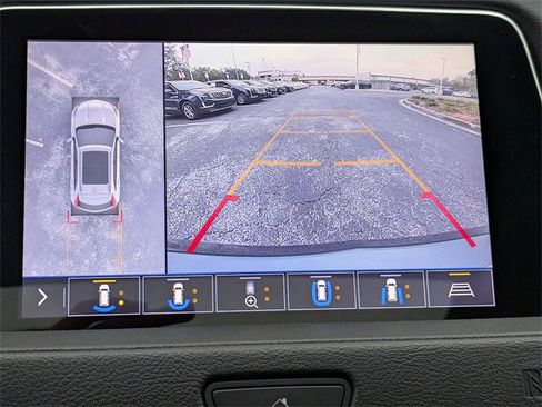 Used 2019 Cadillac XT4 Premium Luxury w/ Enhanced Visibility Package image 23