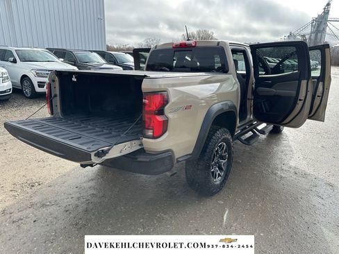 Used 2024 Chevrolet Colorado ZR2 image 31