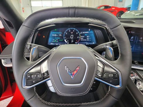 Used 2024 Chevrolet Corvette Stingray Premium Conv w/ Z51 Performance Package image 25