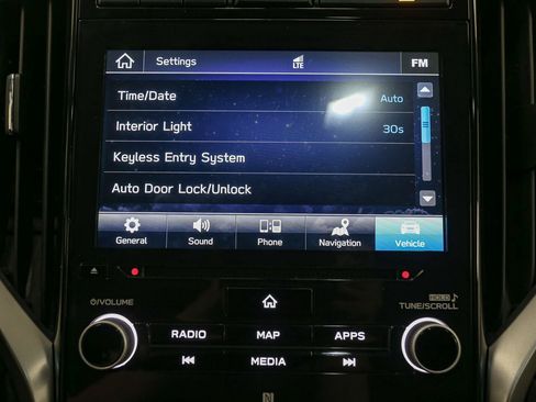 Used 2022 Subaru Ascent Limited w/ Technology Package AWD/4WD image 31