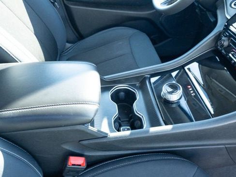 Used 2024 Jeep Grand Cherokee Laredo image 41