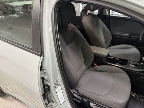 Used 2025 Kia K4 FWD image 18