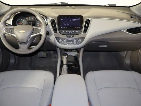 Used 2020 Chevrolet Malibu LS FWD image 13