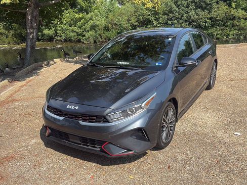 Used 2024 Kia Forte GT-Line FWD image 12