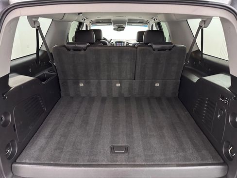 Used 2018 Chevrolet Suburban Premier image 33