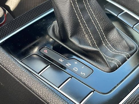 Used 2015 Volkswagen Passat 1.8T Sport image 27