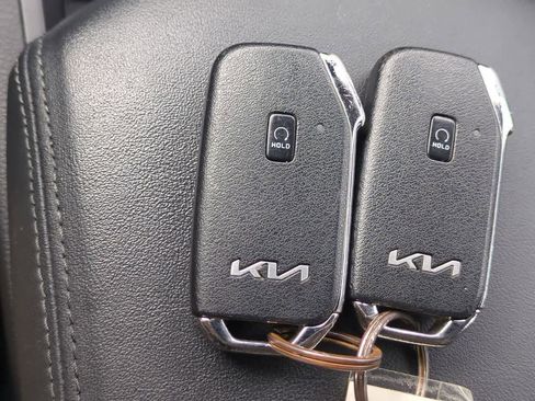 Used 2023 Kia K5 LXS FWD image 32