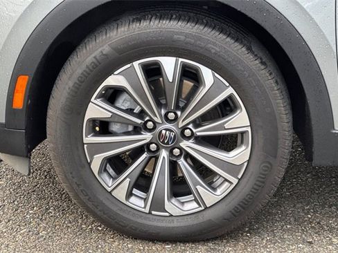 Used 2024 Buick Envision Preferred image 46