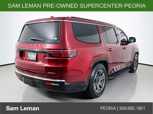 Used 2022 Jeep Wagoneer Series III AWD/4WD image 7