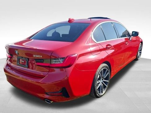 Used 2020 BMW 330i xDrive Sedan w/ Convenience Package AWD/4WD image 4