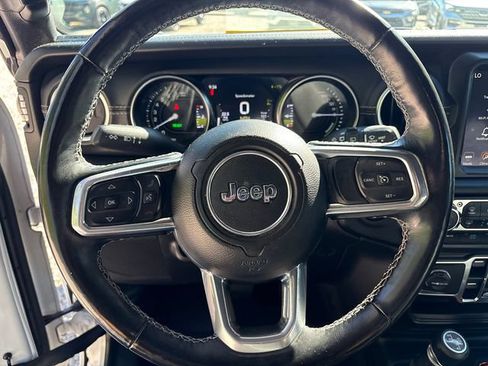 Used 2021 Jeep Wrangler Unlimited Sahara w/ Cold Weather Group AWD/4WD image 26