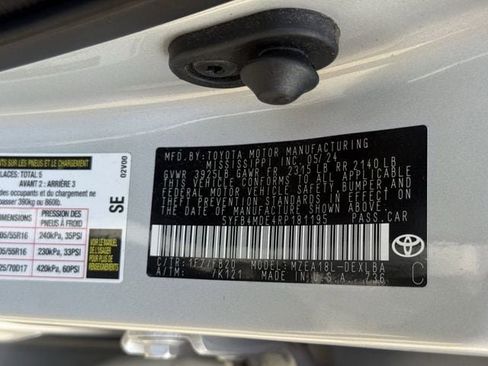 Used 2024 Toyota Corolla LE FWD image 33