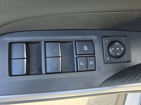 Used 2025 Toyota RAV4 Limited w/ Advanced Technology Package image 29