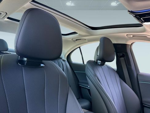 New 2026 Mercedes-Benz E 450 4MATIC Sedan image 22
