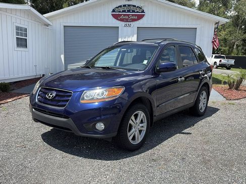 Used 2010 Hyundai Santa Fe SE w/ Premium Pkg 3 FWD image 1