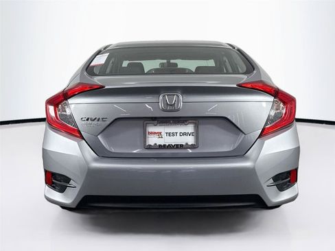 Used 2016 Honda Civic EX image 10