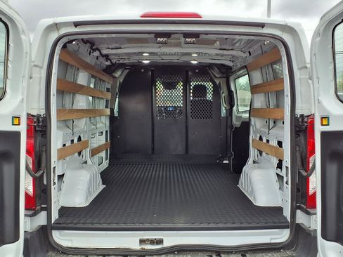 Used 2024 Ford Transit 250 Low Roof w/ Exterior Upgrade Package RWD image 9