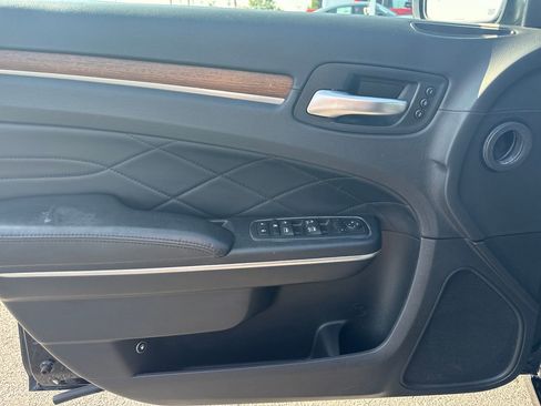 Used 2015 Chrysler 300 C Platinum w/ Light Group RWD image 14