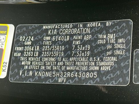 Used 2024 Kia Carnival SX FWD image 24