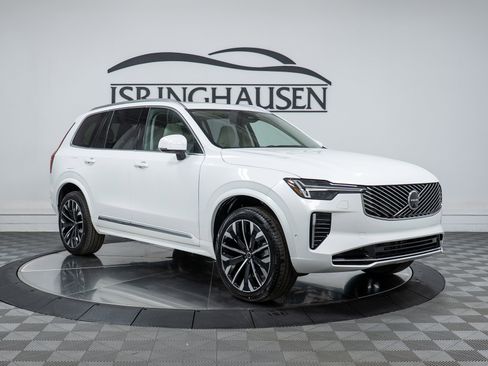 New 2026 Volvo XC90 B6 Ultra image 3