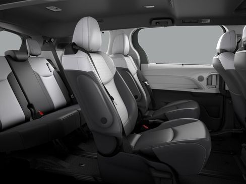 New 2026 Toyota Sienna XSE AWD/4WD image 21