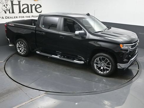 New 2026 Chevrolet Silverado 1500 LT w/ Leather Package AWD/4WD image 16