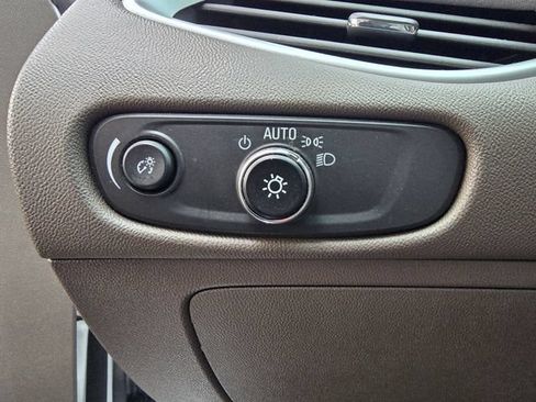 Used 2024 Chevrolet Malibu LT FWD image 11