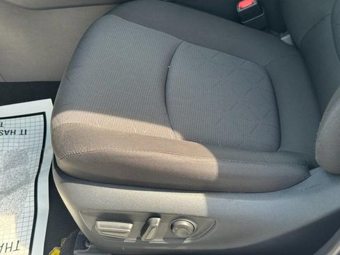 Certified 2025 Toyota RAV4 XLE w/ Convenience Package AWD/4WD image 23