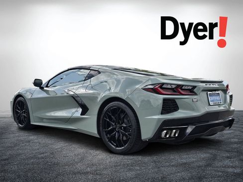 Used 2024 Chevrolet Corvette Stingray Coupe RWD image 6