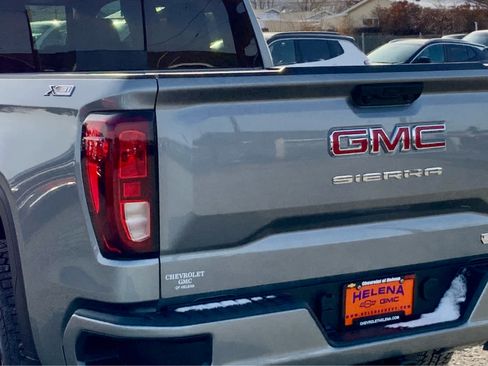 New 2026 GMC Sierra 1500 Elevation image 16