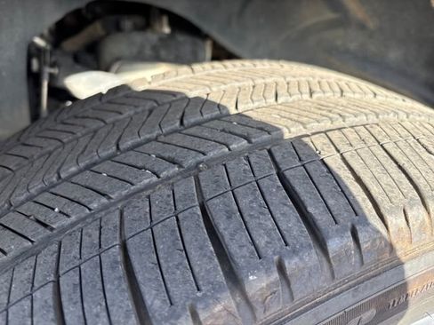 Used 2021 RAM 1500 Limited image 10