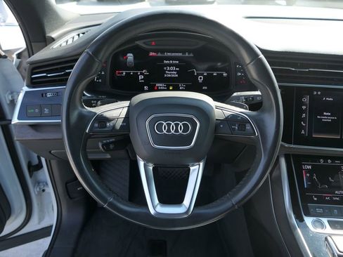 Used 2021 Audi Q7 2.0T Premium w/ Convenience Package AWD/4WD image 18