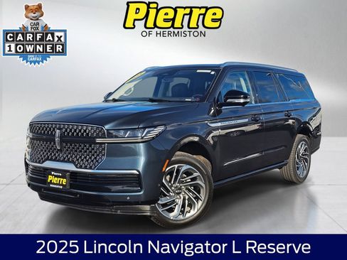 Used 2025 Lincoln Navigator L Reserve image 1